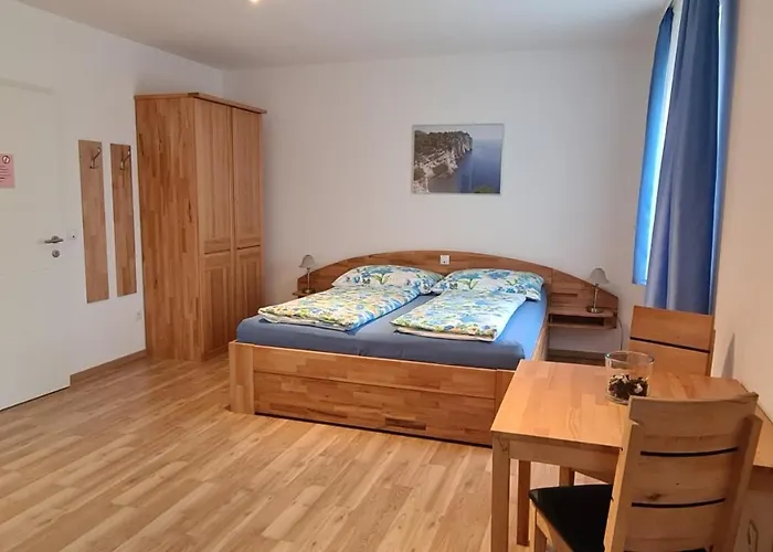 Gæstehus Fruehstueckspension Taeuber 3*